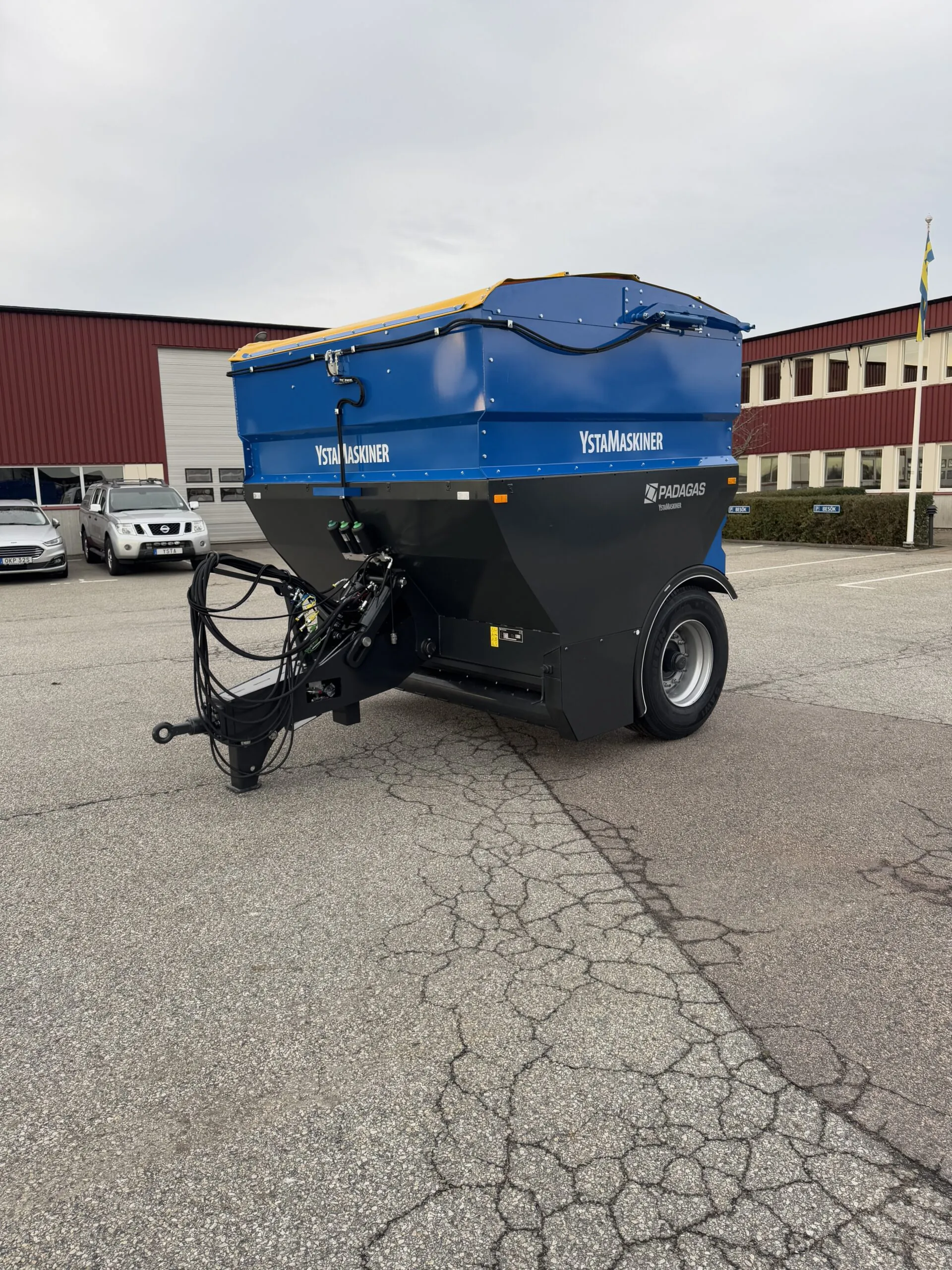 Sandspridare Bogserad YSTA SP 4000-9000